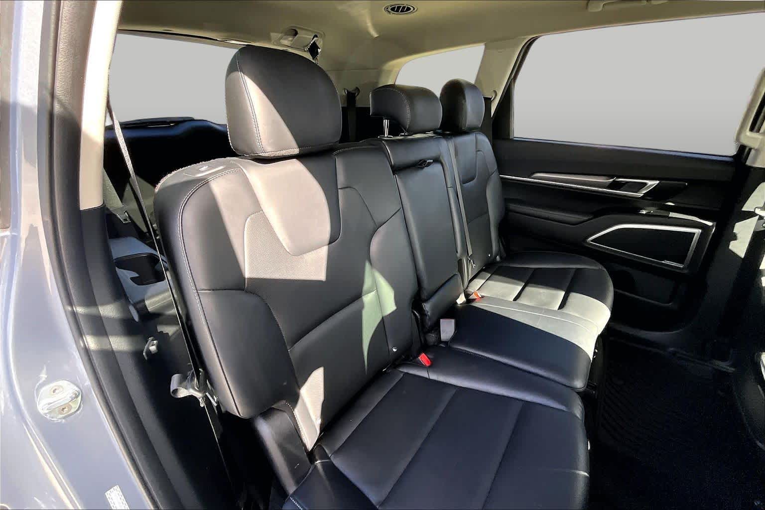 2022 Kia Telluride LX Everlasting Silver at Westside Kia