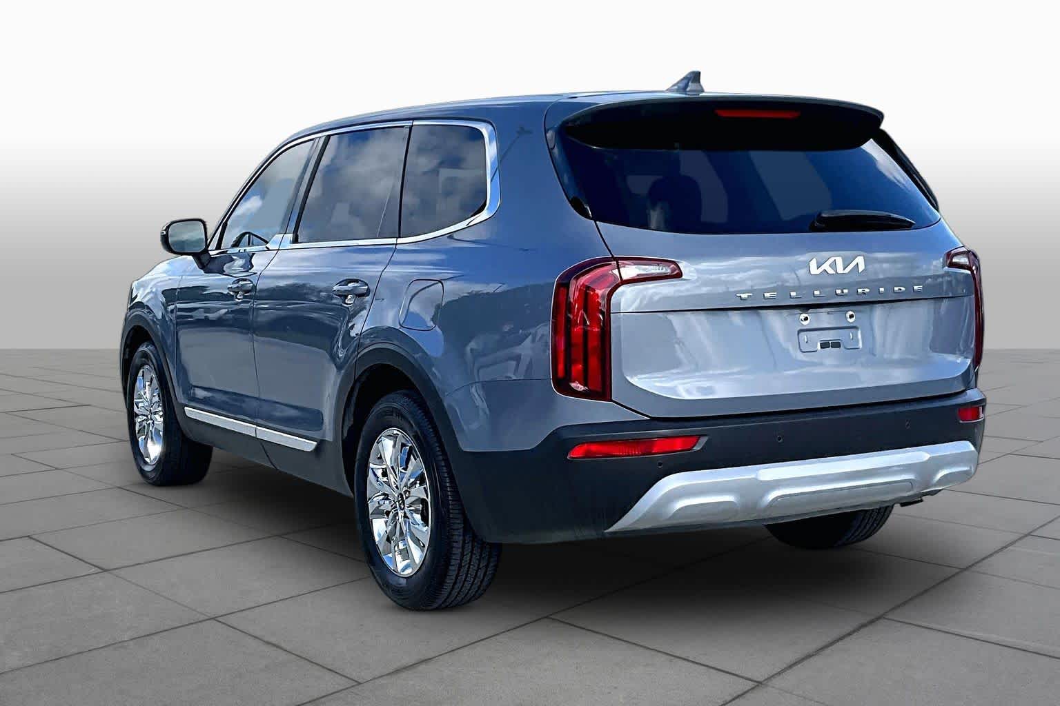 2022 Kia Telluride LX Everlasting Silver at Westside Kia