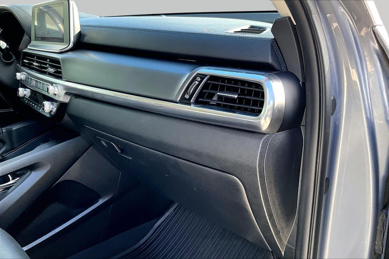 2022 Kia Telluride LX Everlasting Silver at Westside Kia