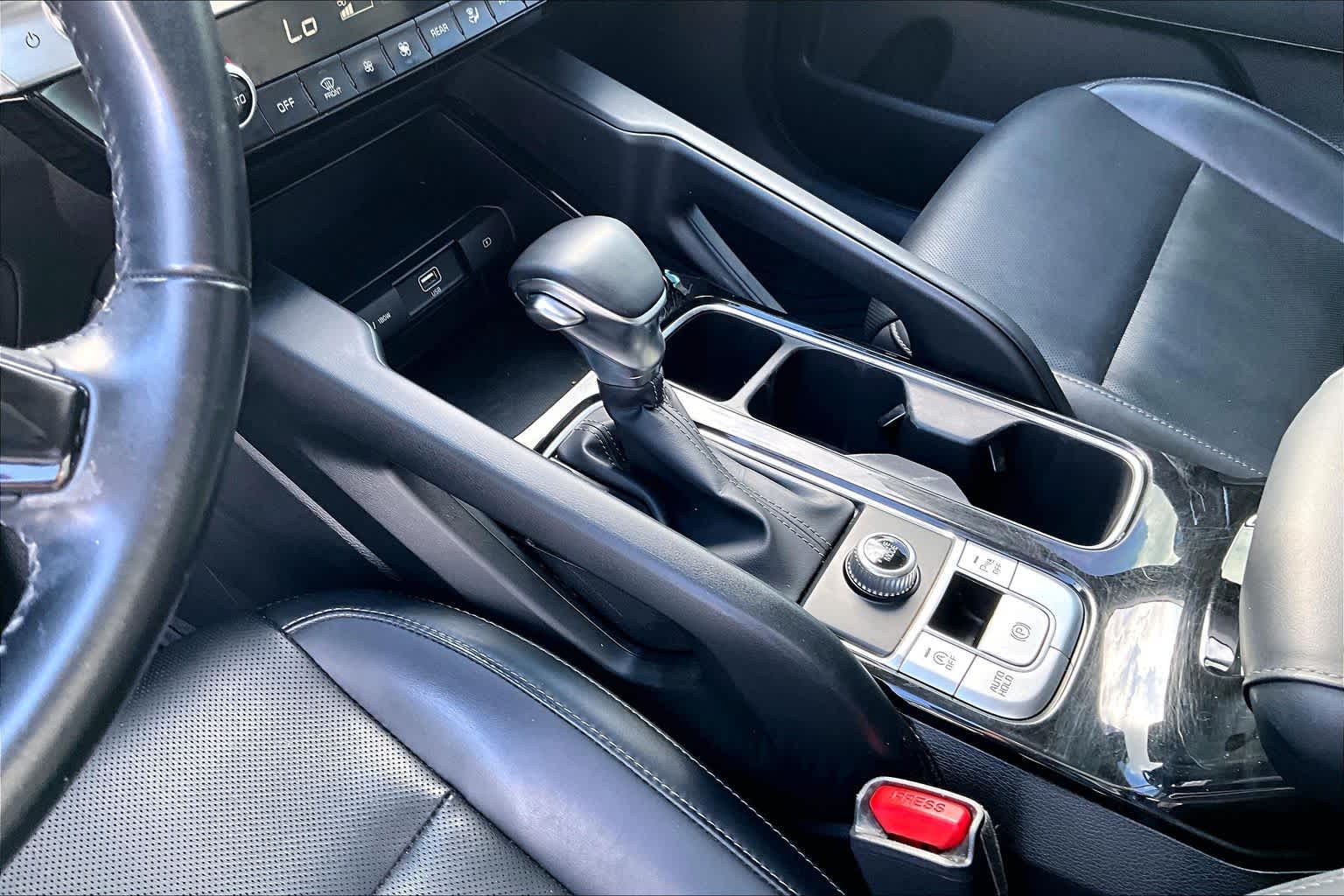 2022 Kia Telluride LX Everlasting Silver at Westside Kia