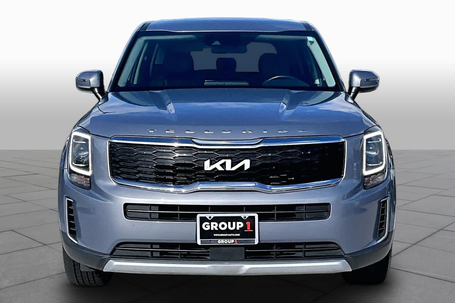 2022 Kia Telluride LX Everlasting Silver at Westside Kia