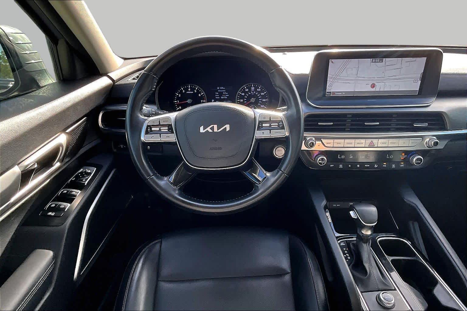 2022 Kia Telluride LX Everlasting Silver at Westside Kia