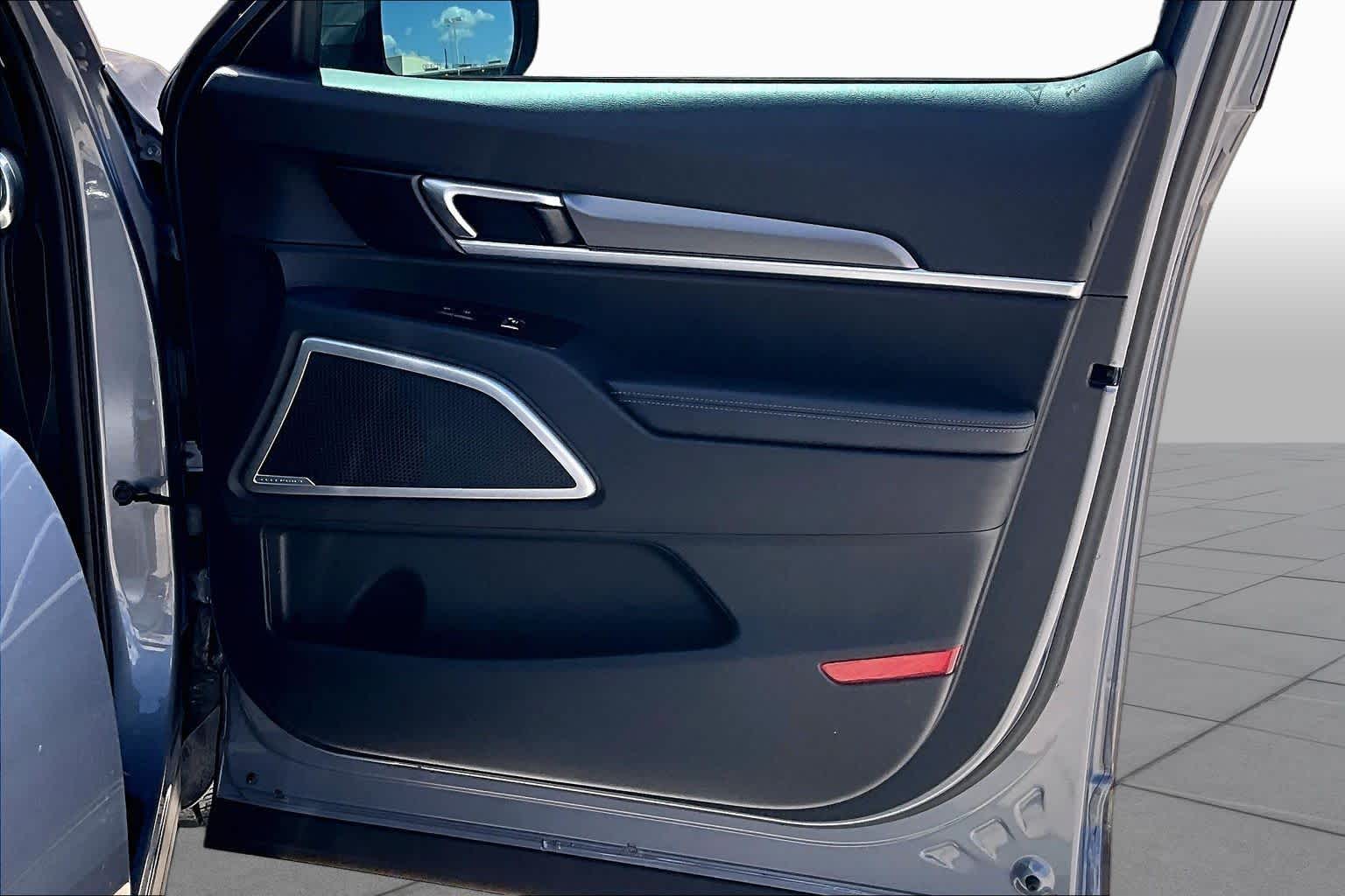 2022 Kia Telluride LX SILVER at Westside Kia