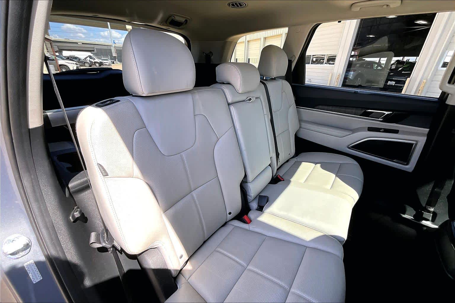 2024 Kia Telluride EX Everlasting Silver at Beck & Masten Kia