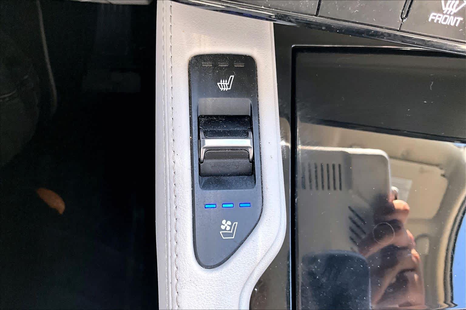 2024 Kia Telluride EX Everlasting Silver at Beck & Masten Kia