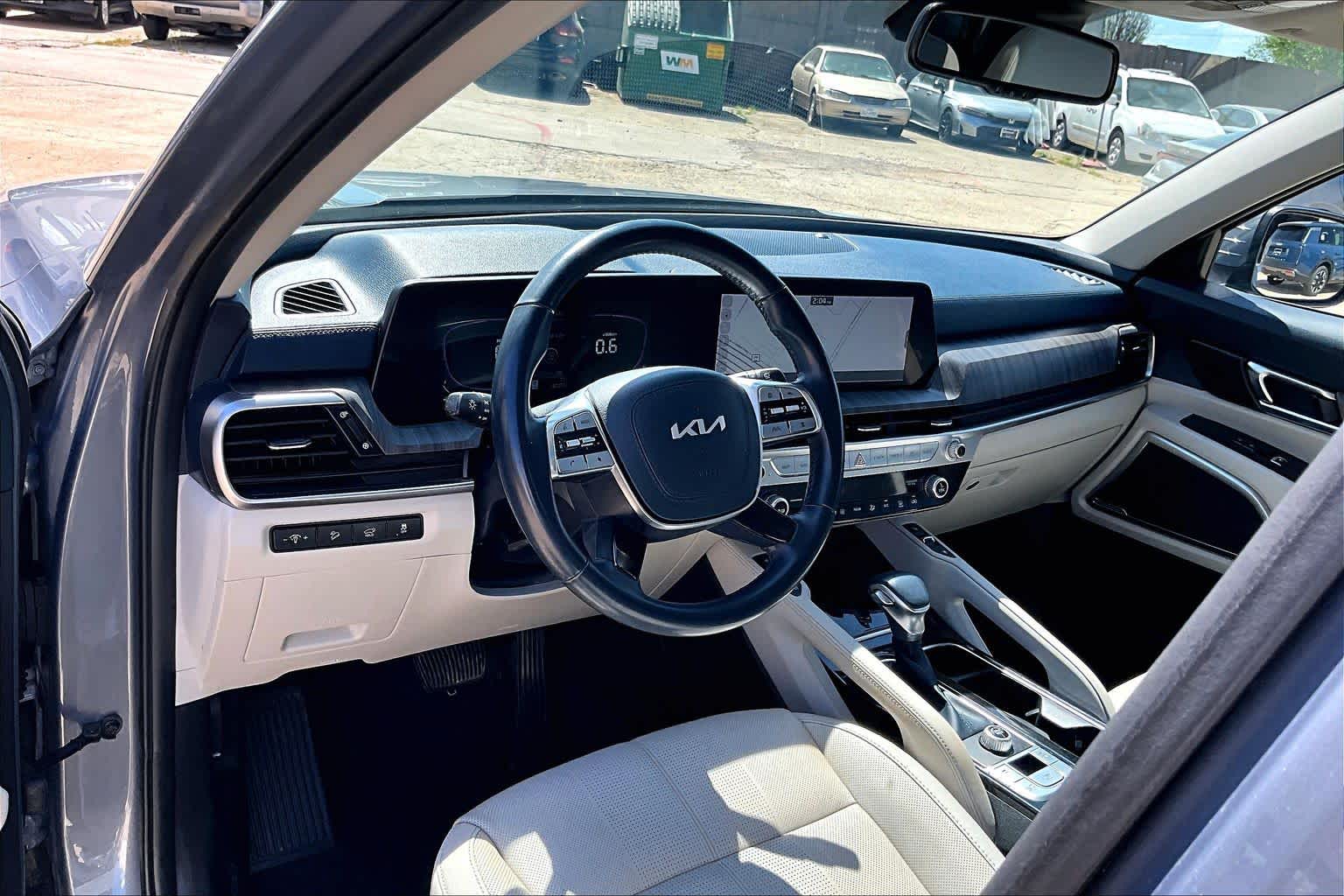 2024 Kia Telluride EX Everlasting Silver at Beck & Masten Kia