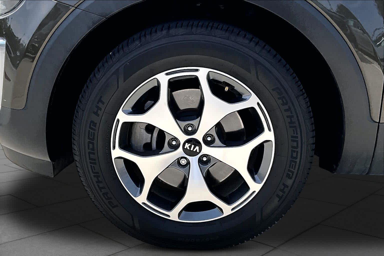 2021 Kia Telluride EX Dark Moss at Westside Kia