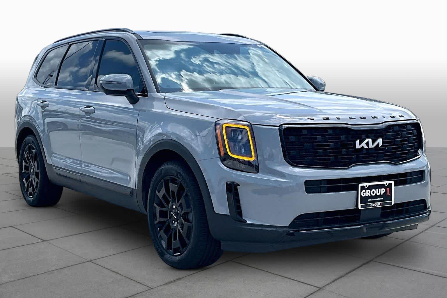 2022 Kia Telluride EX Wolf Gray at Westside Kia