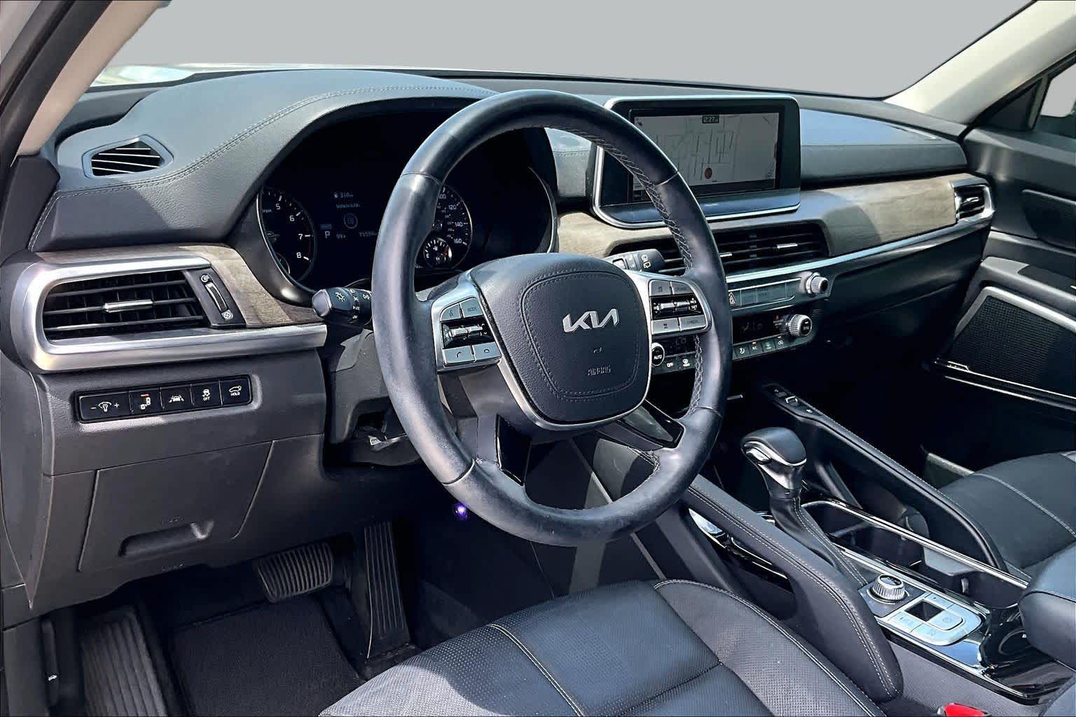 2022 Kia Telluride EX Wolf Gray at Westside Kia