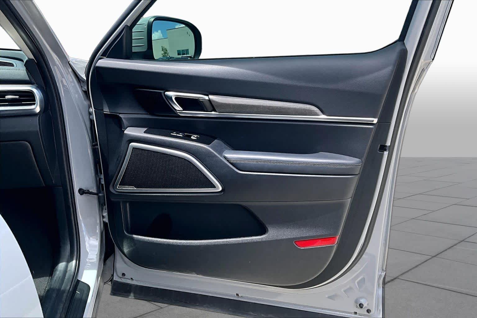 2022 Kia Telluride EX Wolf Gray at Westside Kia