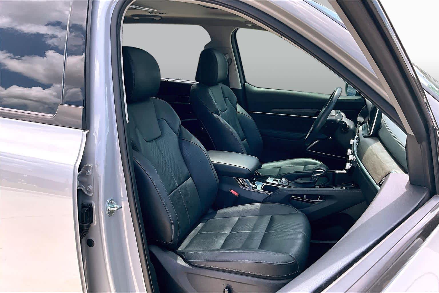 2022 Kia Telluride EX Wolf Gray at Westside Kia