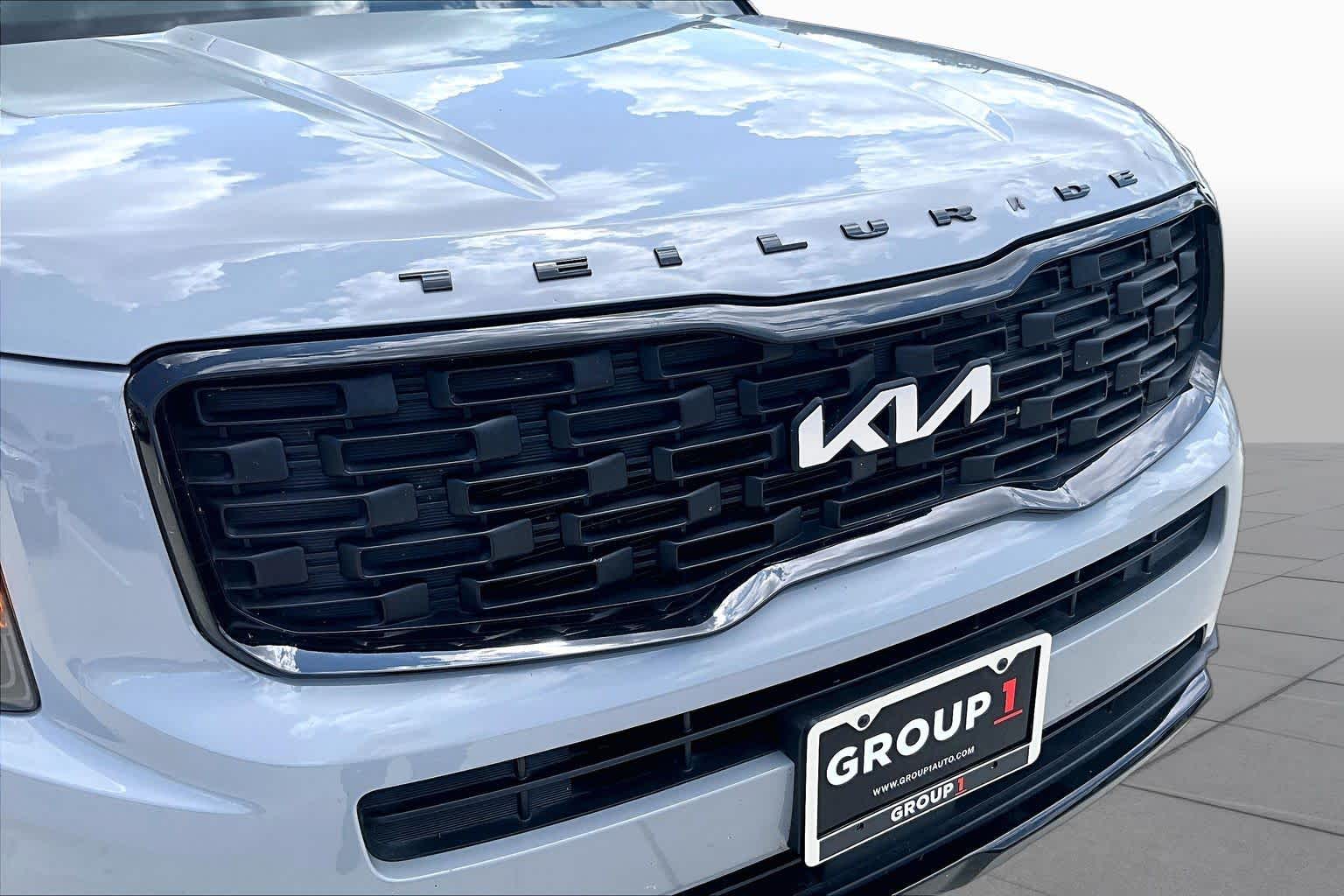 2022 Kia Telluride EX Wolf Gray at Westside Kia