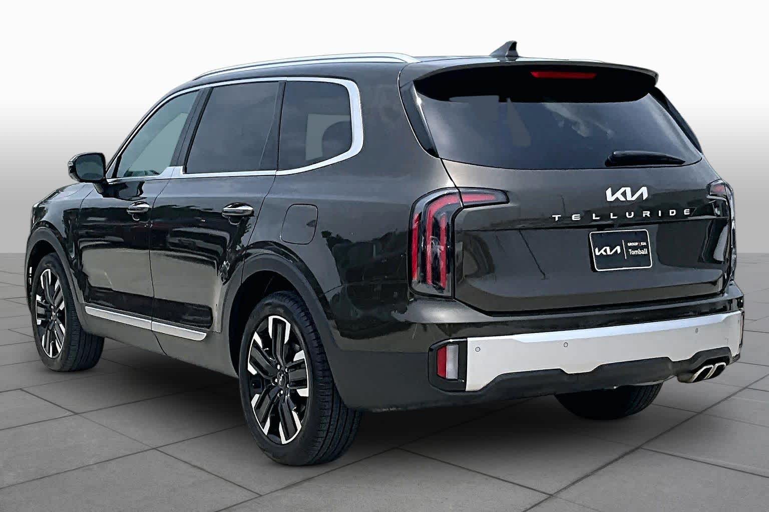 2024 Kia Telluride SX Dark Moss at Westside Kia