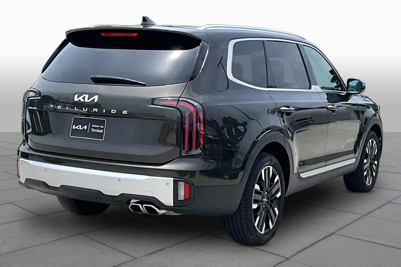 2024 Kia Telluride SX Dark Moss at Westside Kia