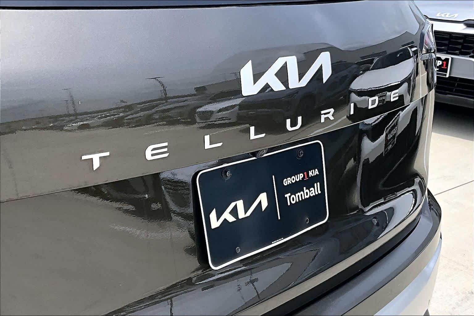 2024 Kia Telluride SX Dark Moss at Westside Kia