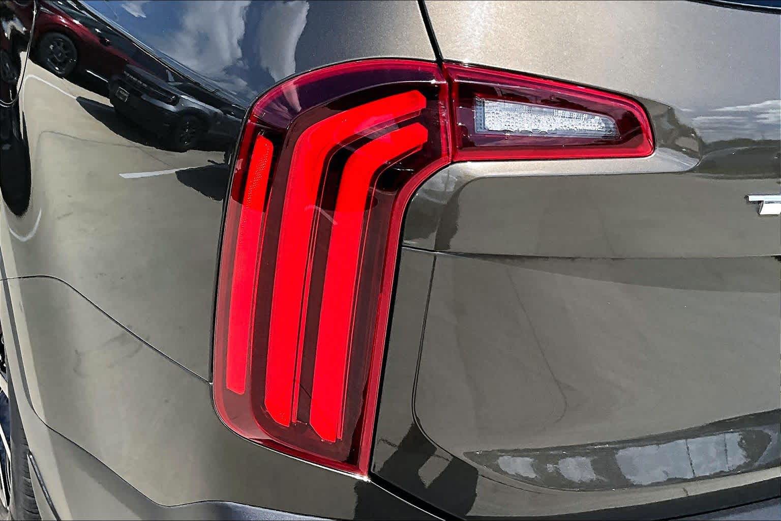 2021 Kia Telluride SX Dark Moss at Westside Kia