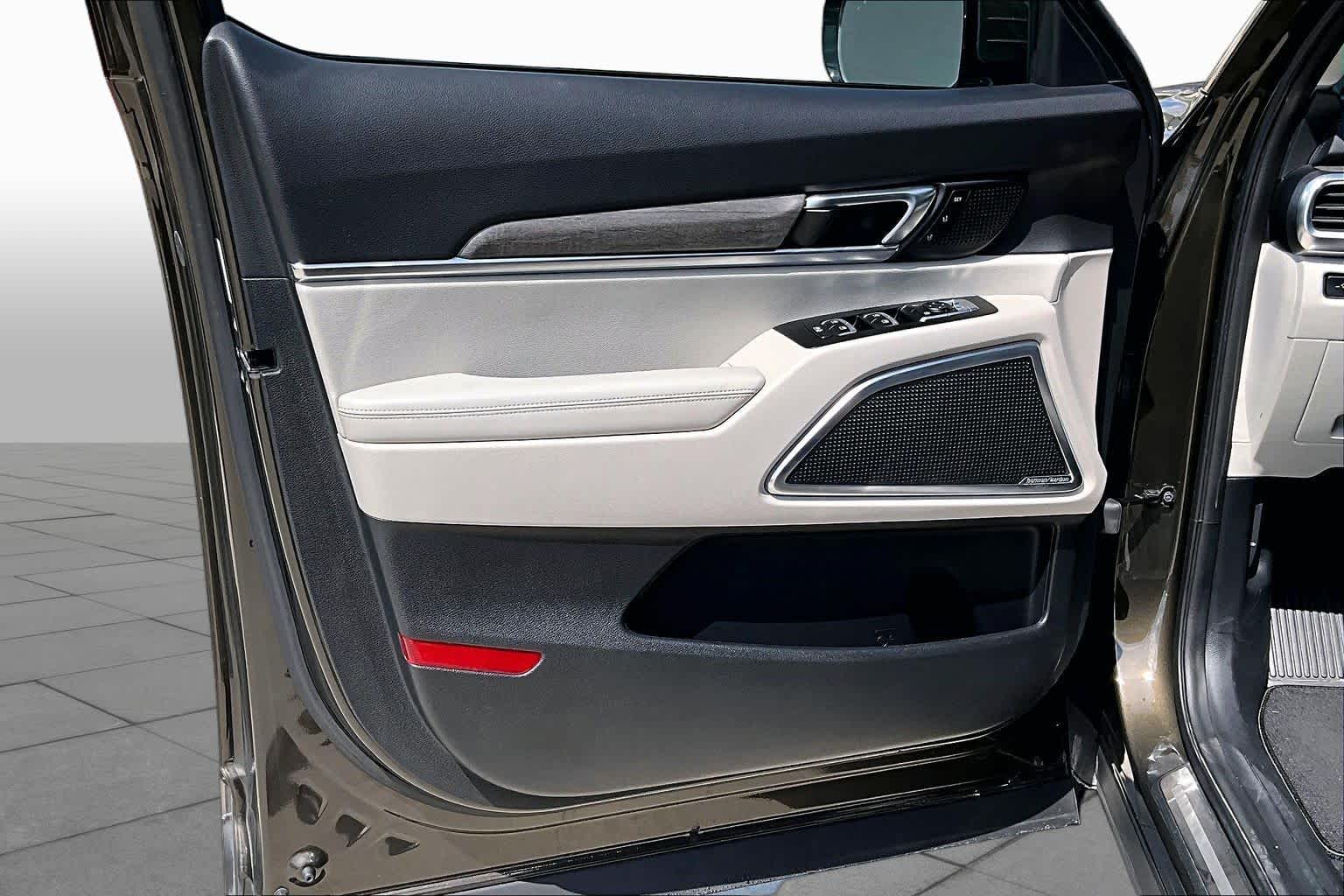 2021 Kia Telluride SX Dark Moss at Westside Kia