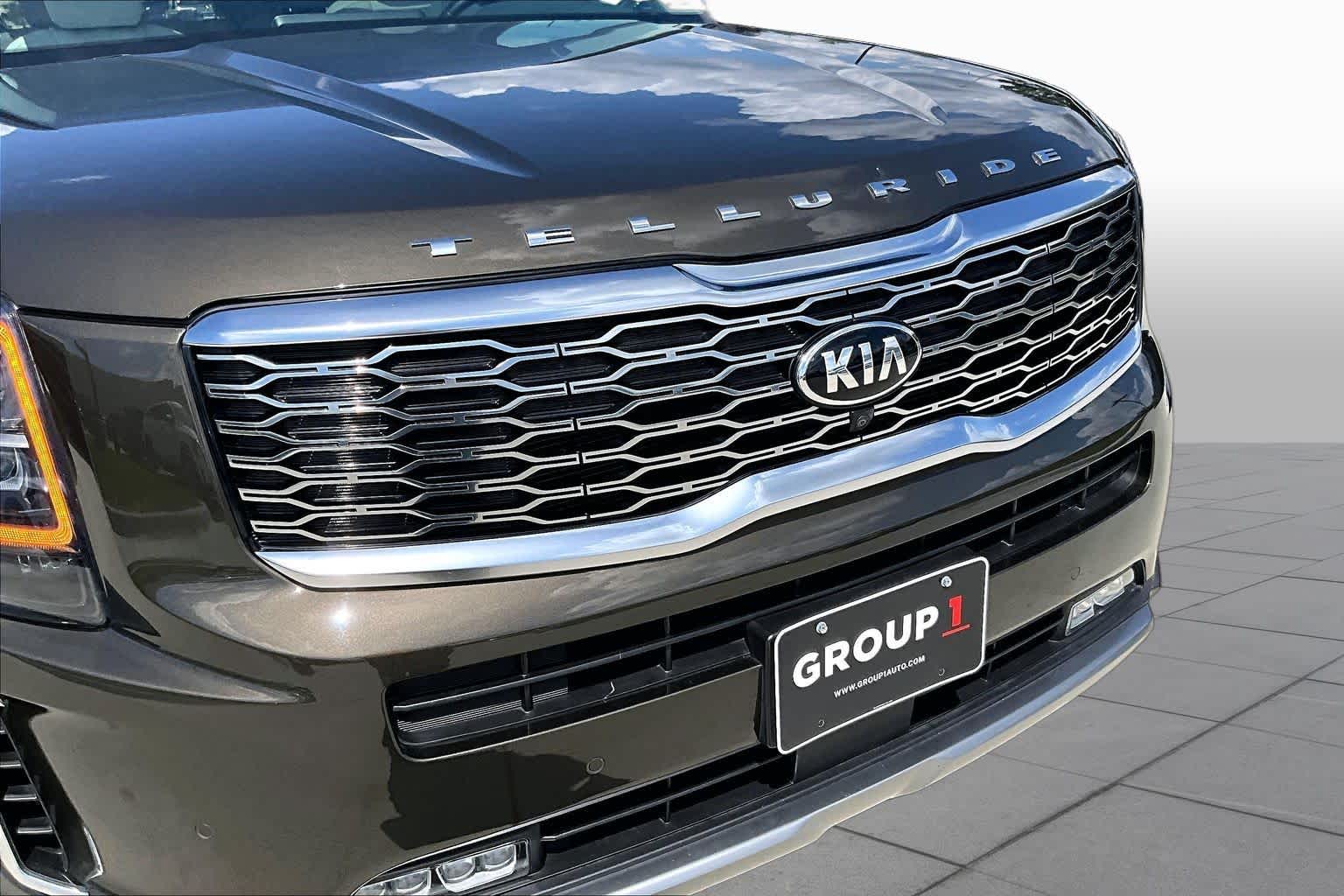 2021 Kia Telluride SX Dark Moss at Westside Kia