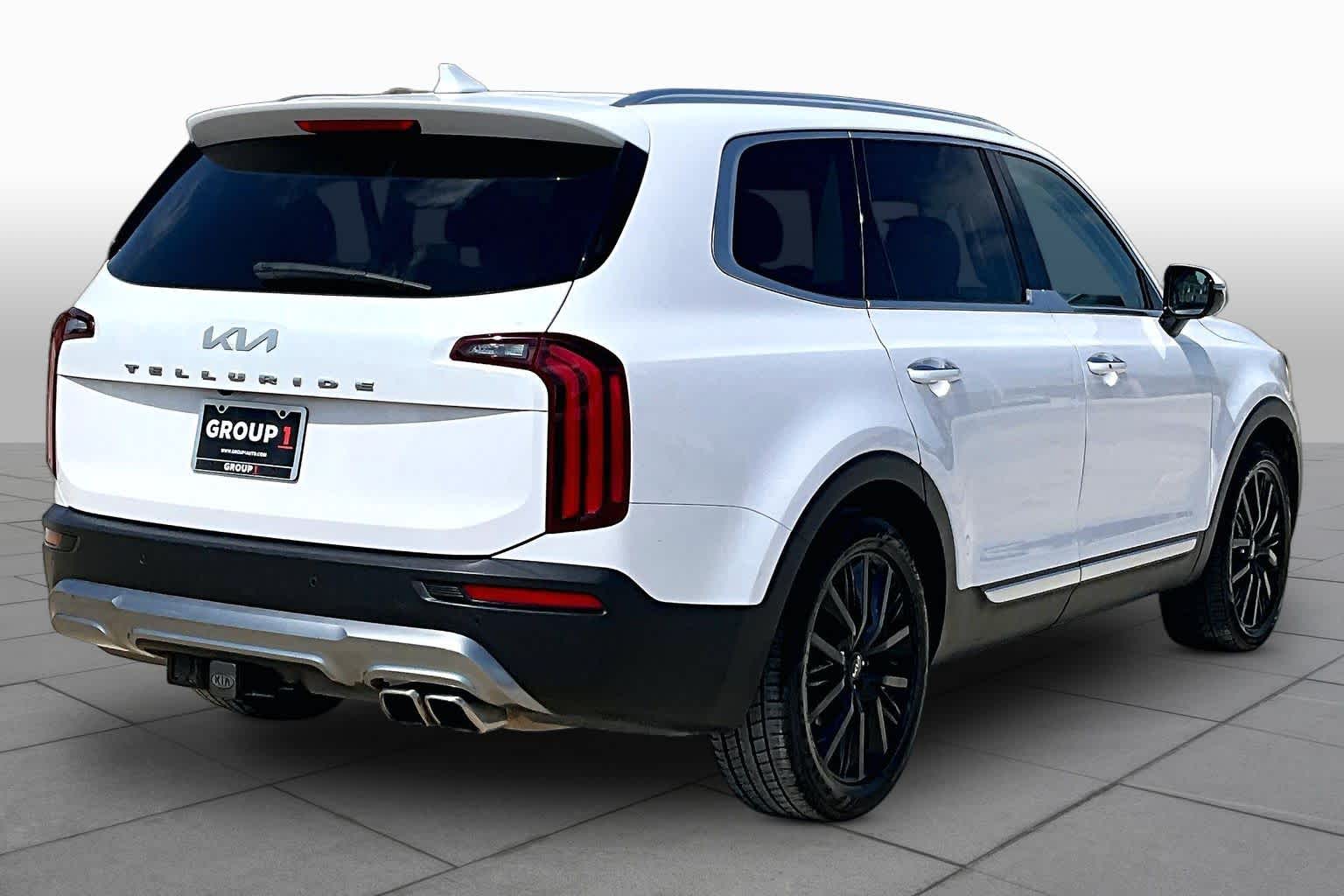 2022 Kia Telluride SX - 11