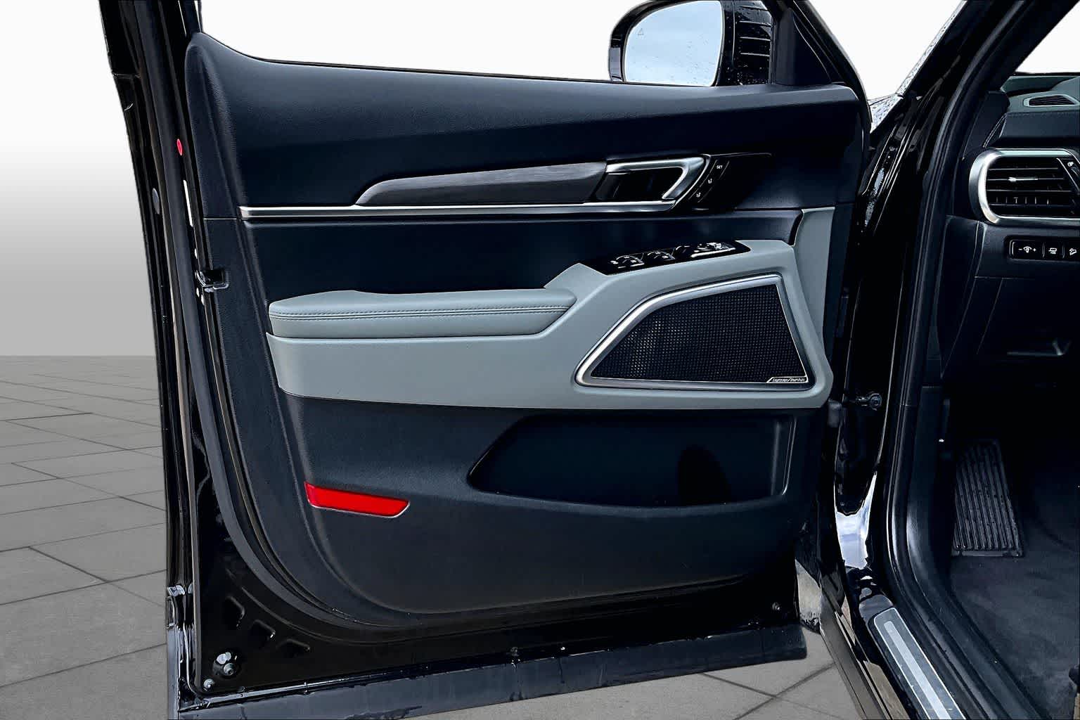 2023 Kia Telluride SX Prestige X-Pro Ebony Black at Group 1 GMC Buick South