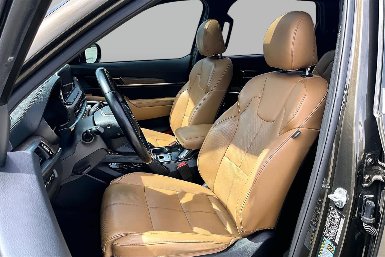 2020 Kia Telluride photo 8 of 33