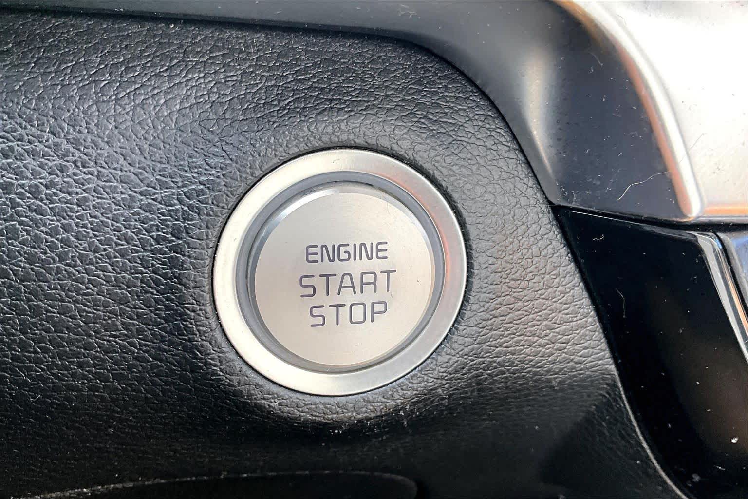2020 Kia Telluride photo 31 of 33