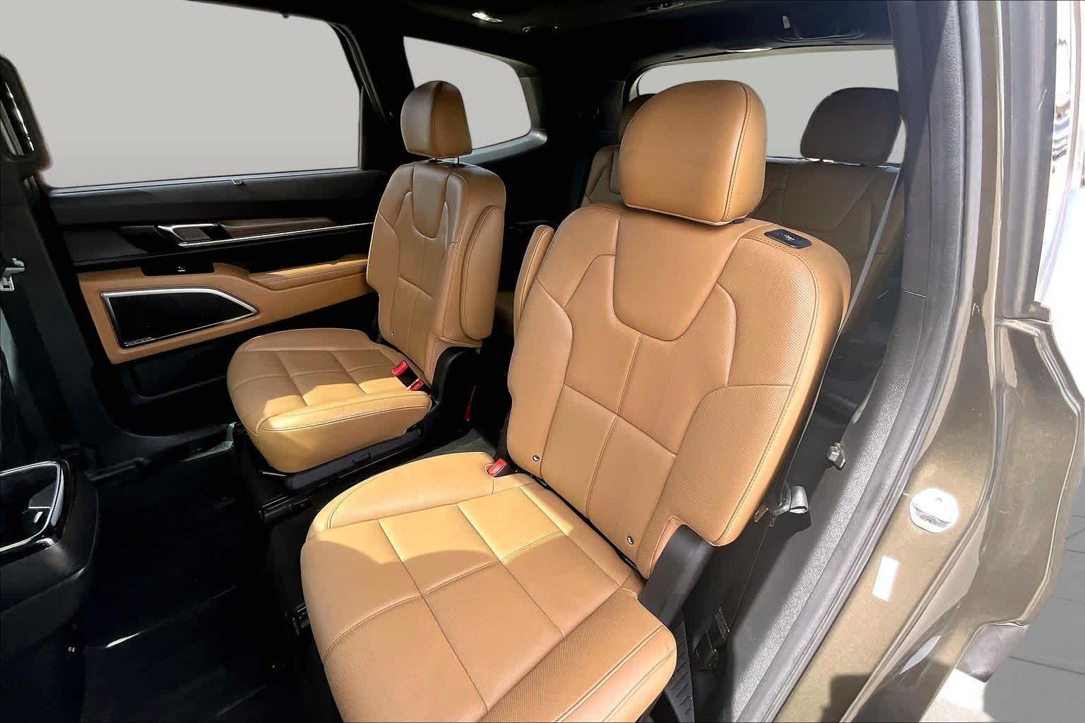 2020 Kia Telluride photo 18 of 33