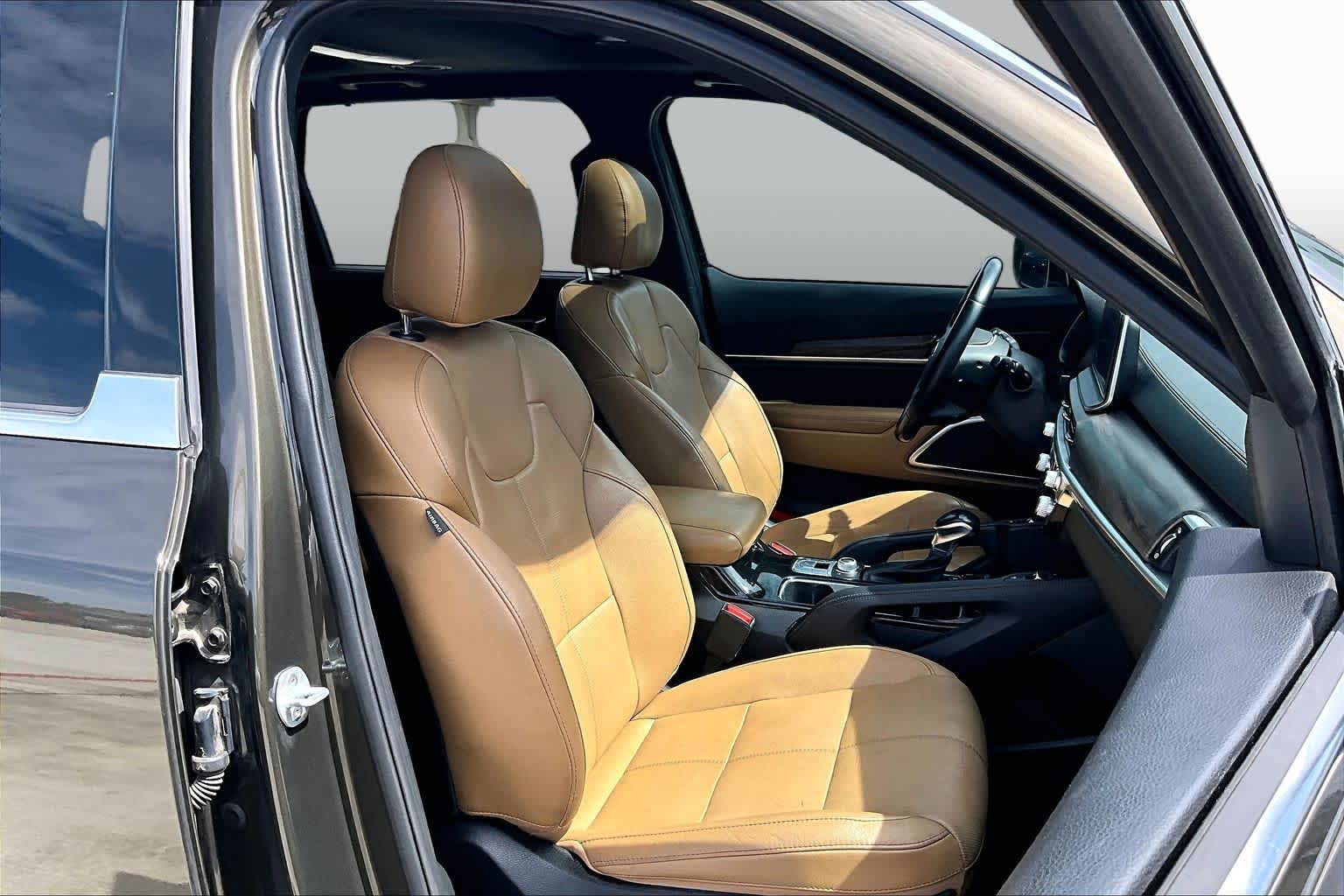 2020 Kia Telluride photo 9 of 33