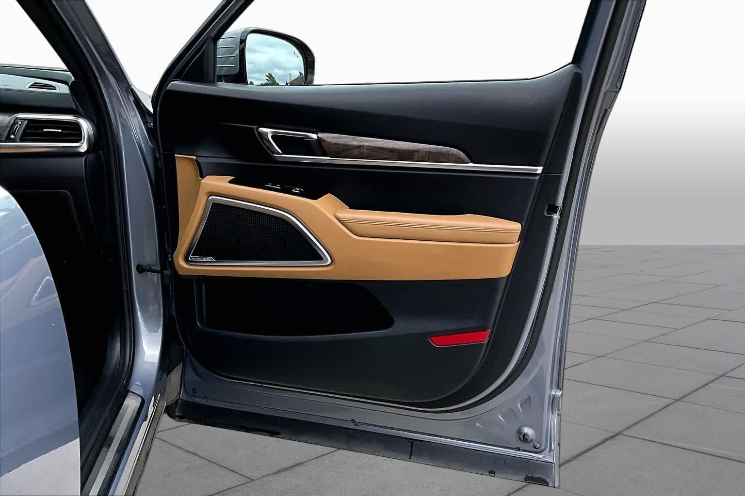 2021 Kia Telluride photo 21 of 33