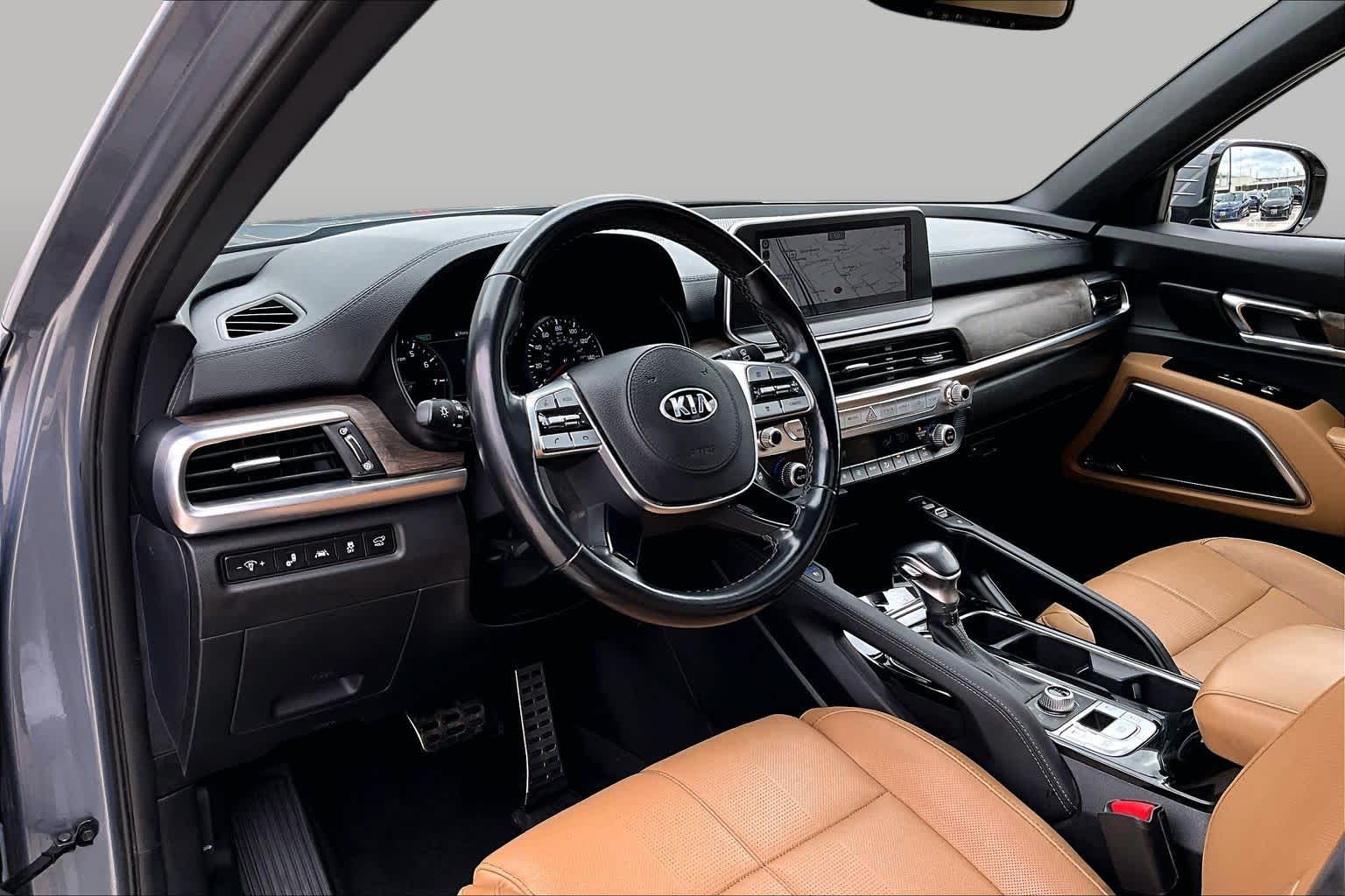 2021 Kia Telluride photo 16 of 33