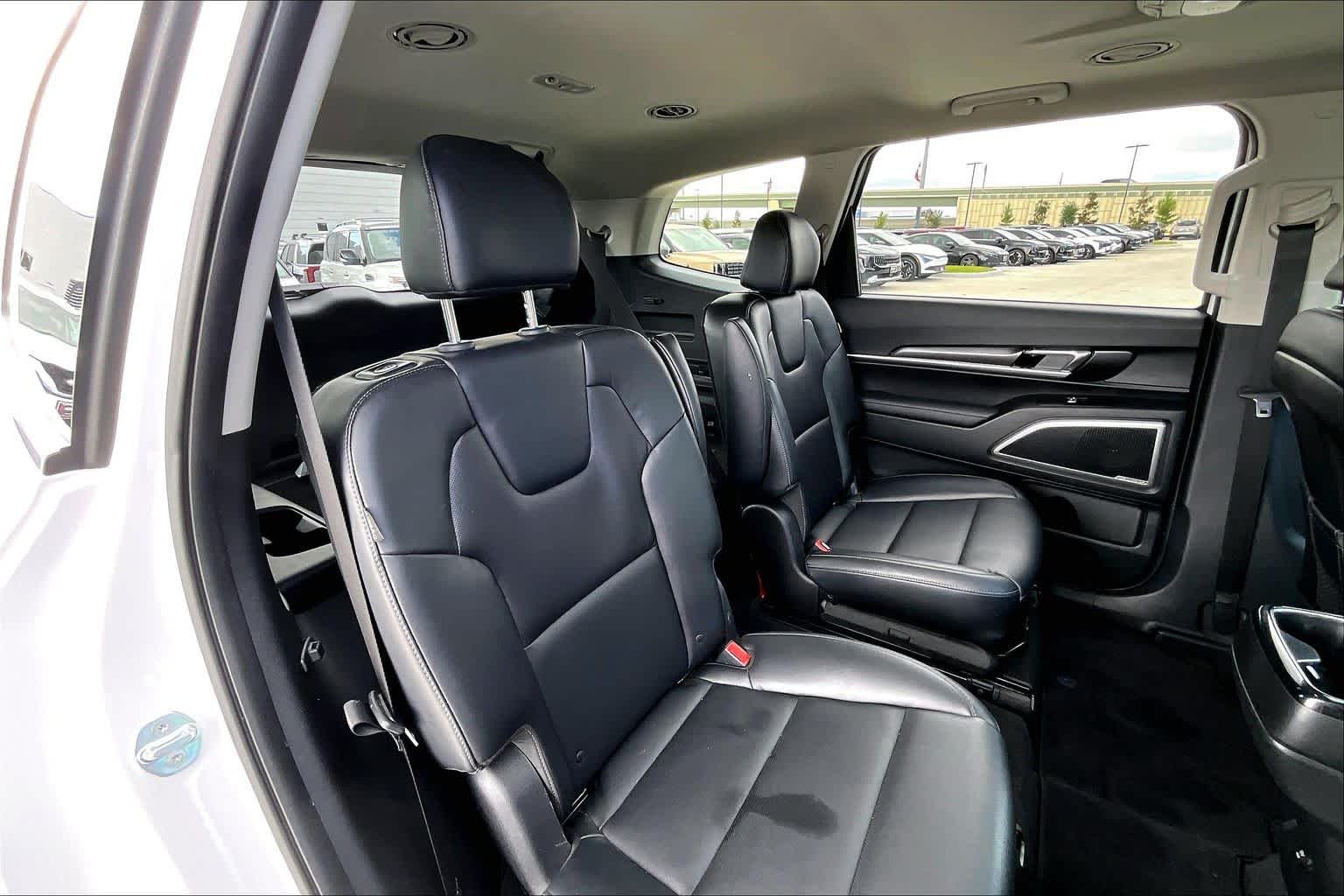 2023 Kia Telluride S Glacial White Pearl at Westside Kia