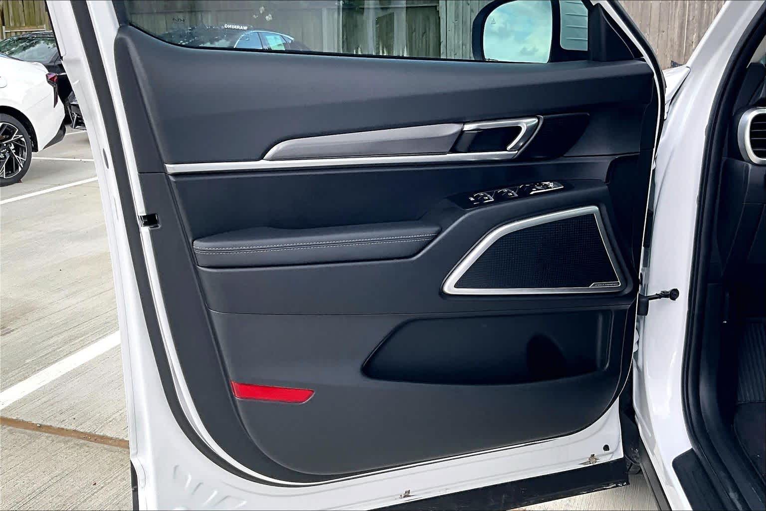 2023 Kia Telluride S Glacial White Pearl at Westside Kia