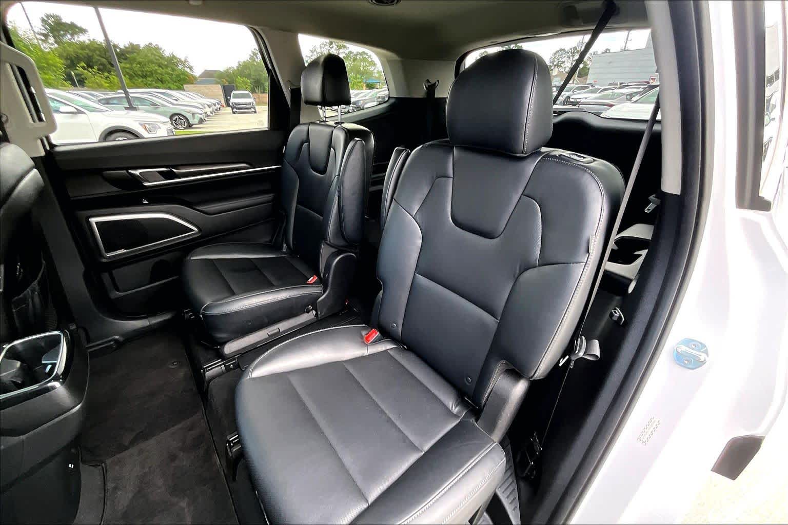 2023 Kia Telluride S Glacial White Pearl at Westside Kia