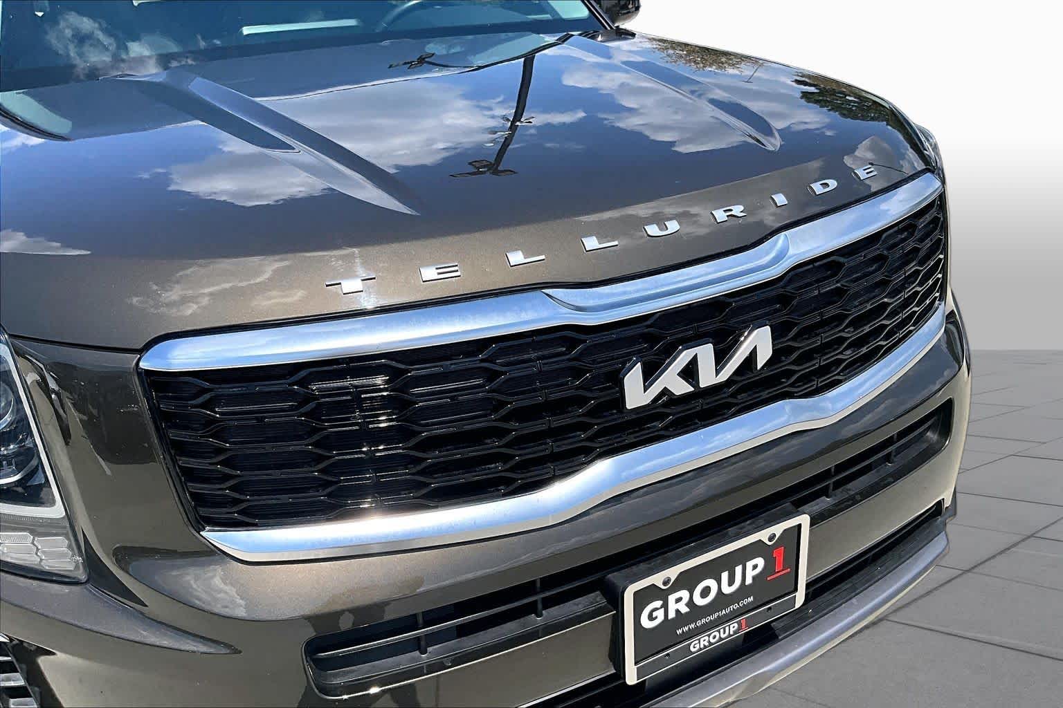 2022 Kia Telluride S Dark Moss at Westside Kia