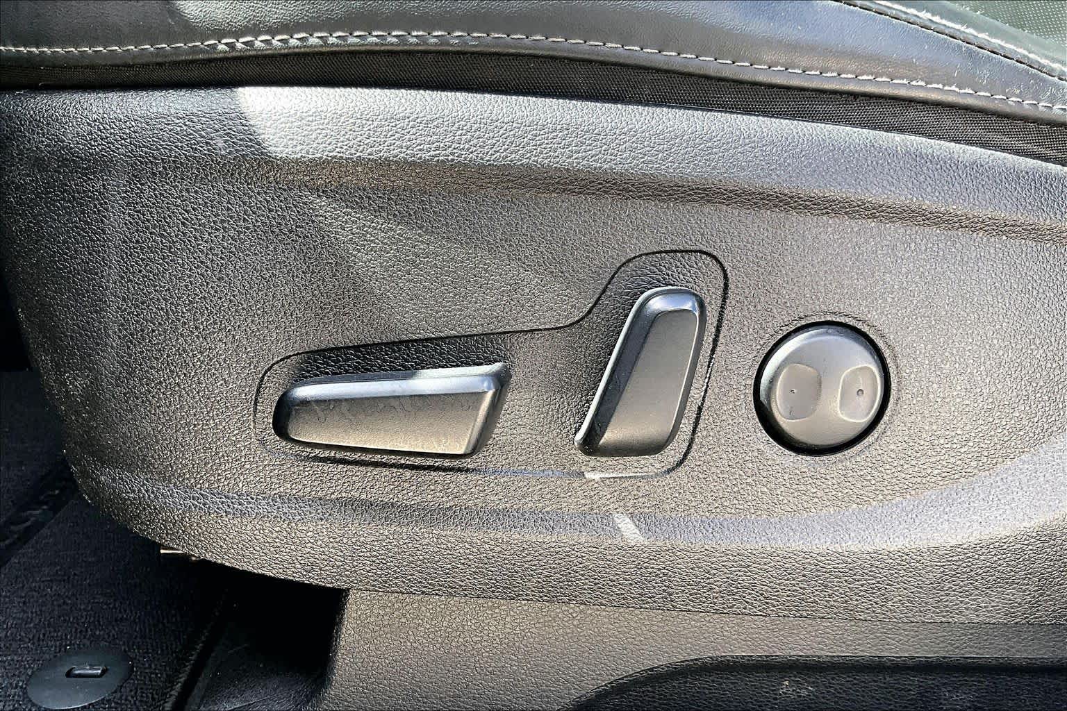 2020 Kia Telluride S Everlasting Silver at Beck & Masten Kia
