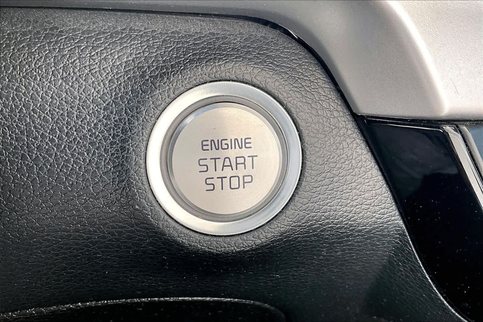 2020 Kia Telluride S Everlasting Silver at Beck & Masten Kia