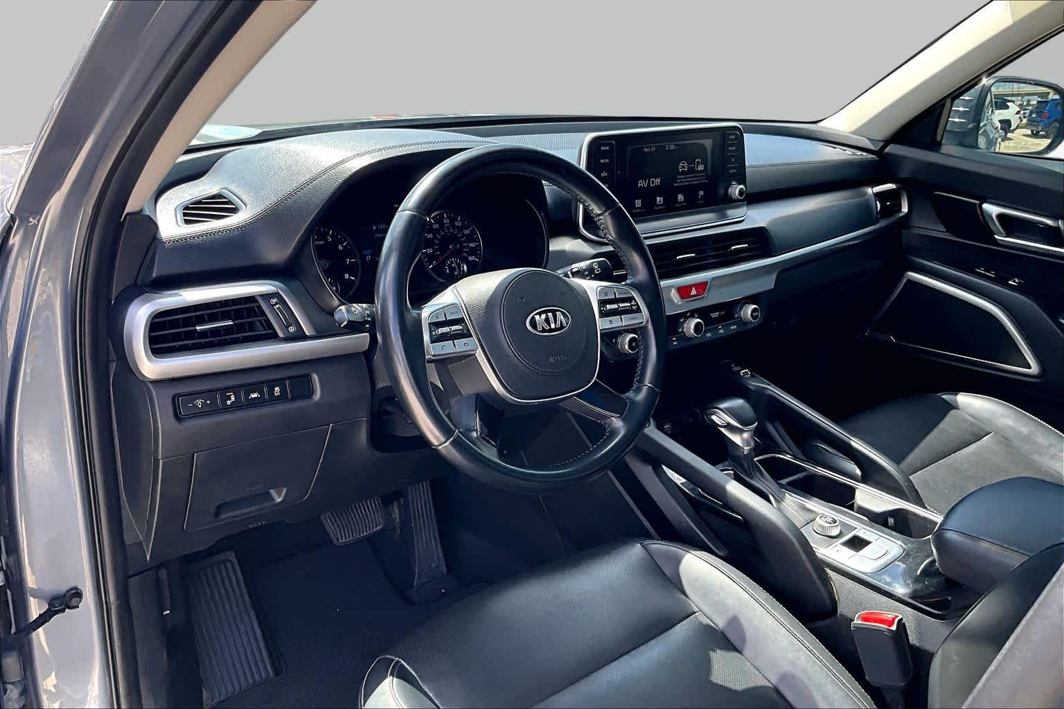 2020 Kia Telluride S Everlasting Silver at Beck & Masten Kia