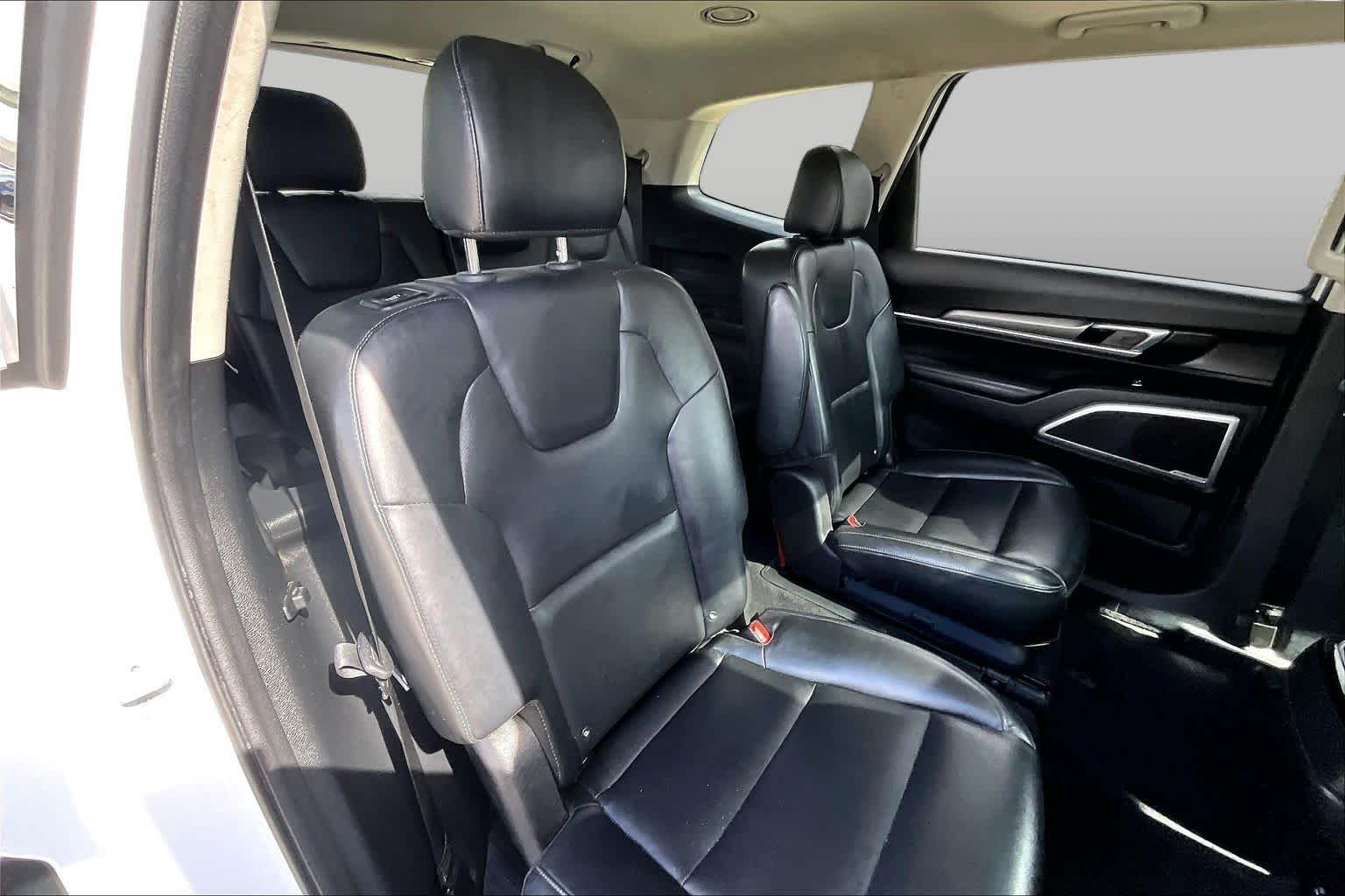 2020 Kia Telluride photo 17 of 30