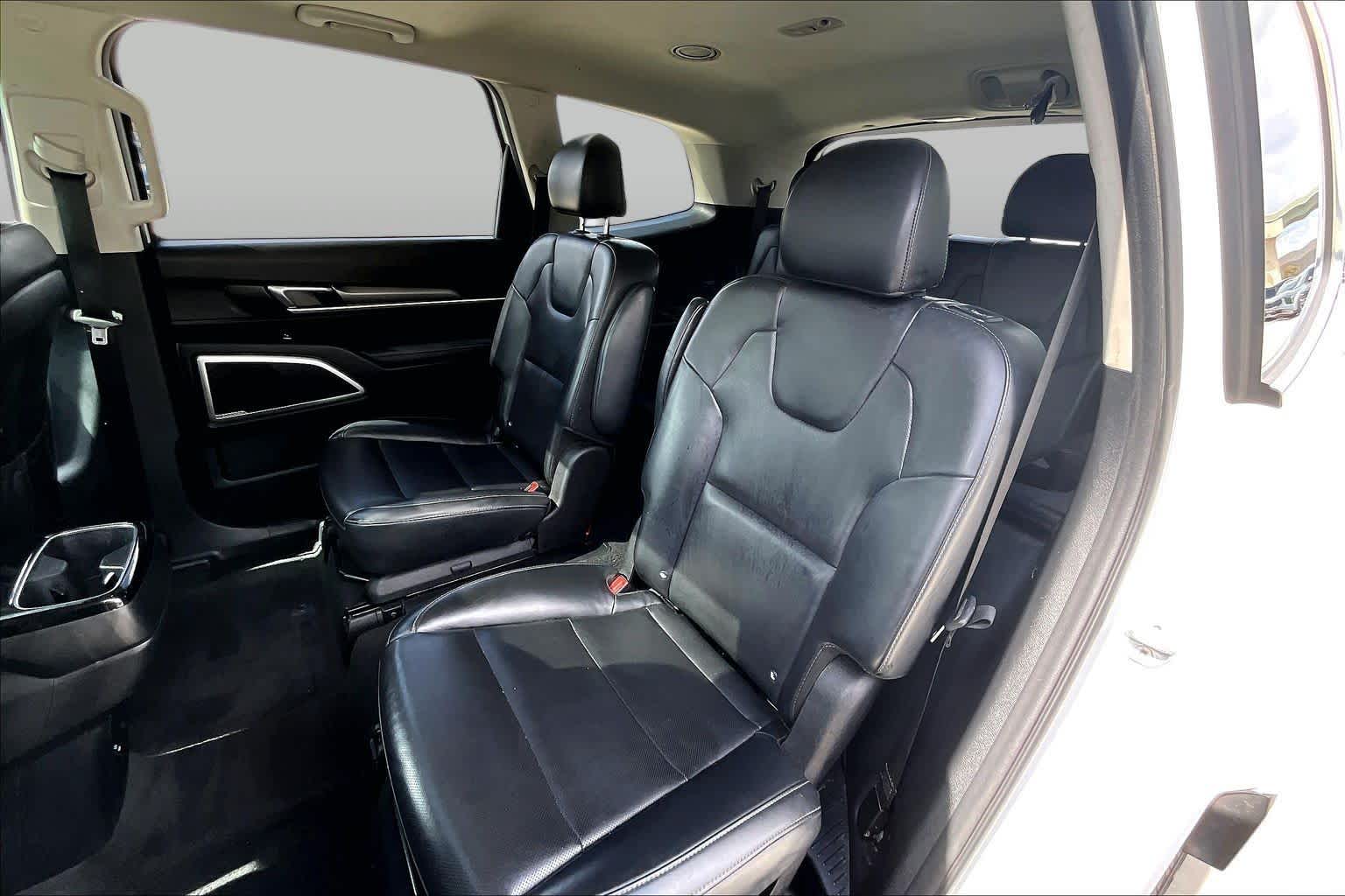 2020 Kia Telluride photo 16 of 30