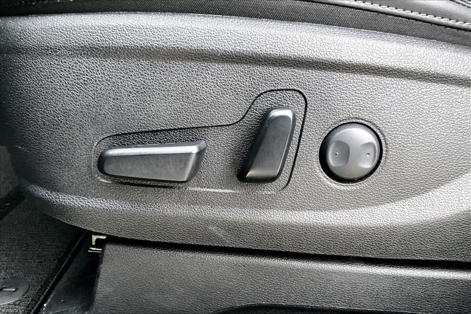 2022 Kia Telluride S Ebony Black at Beck & Masten Kia