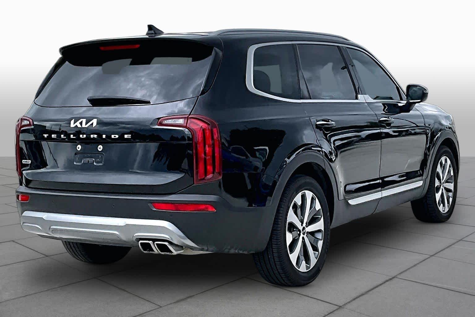 2022 Kia Telluride S Ebony Black at Beck & Masten Kia
