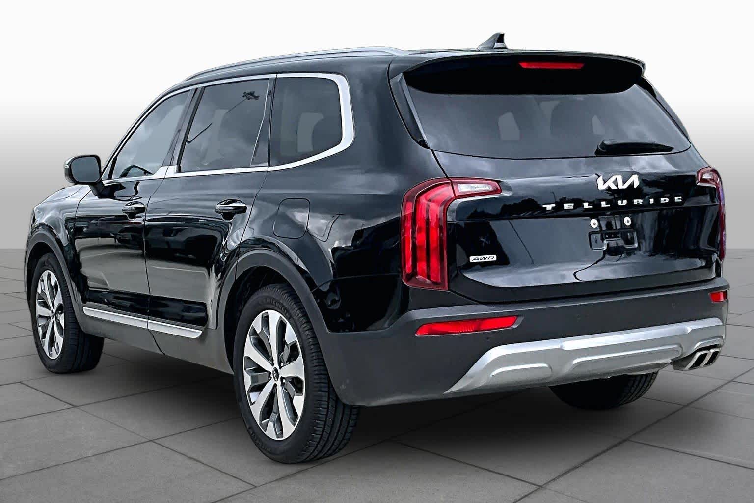 2022 Kia Telluride S Ebony Black at Beck & Masten Kia