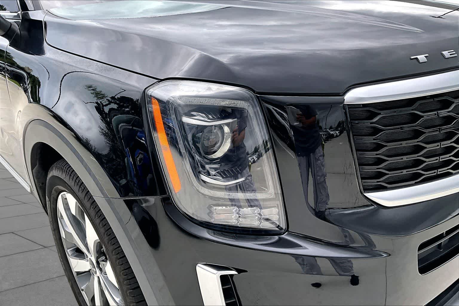 2022 Kia Telluride S Ebony Black at Beck & Masten Kia