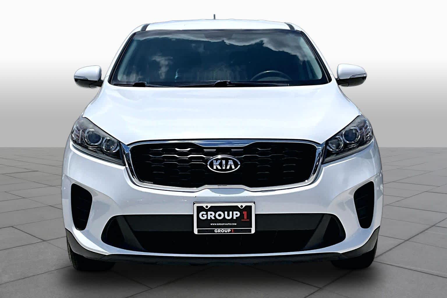 2019 Kia Sorento LX V6 Snow White Pearl at Beck & Masten Kia