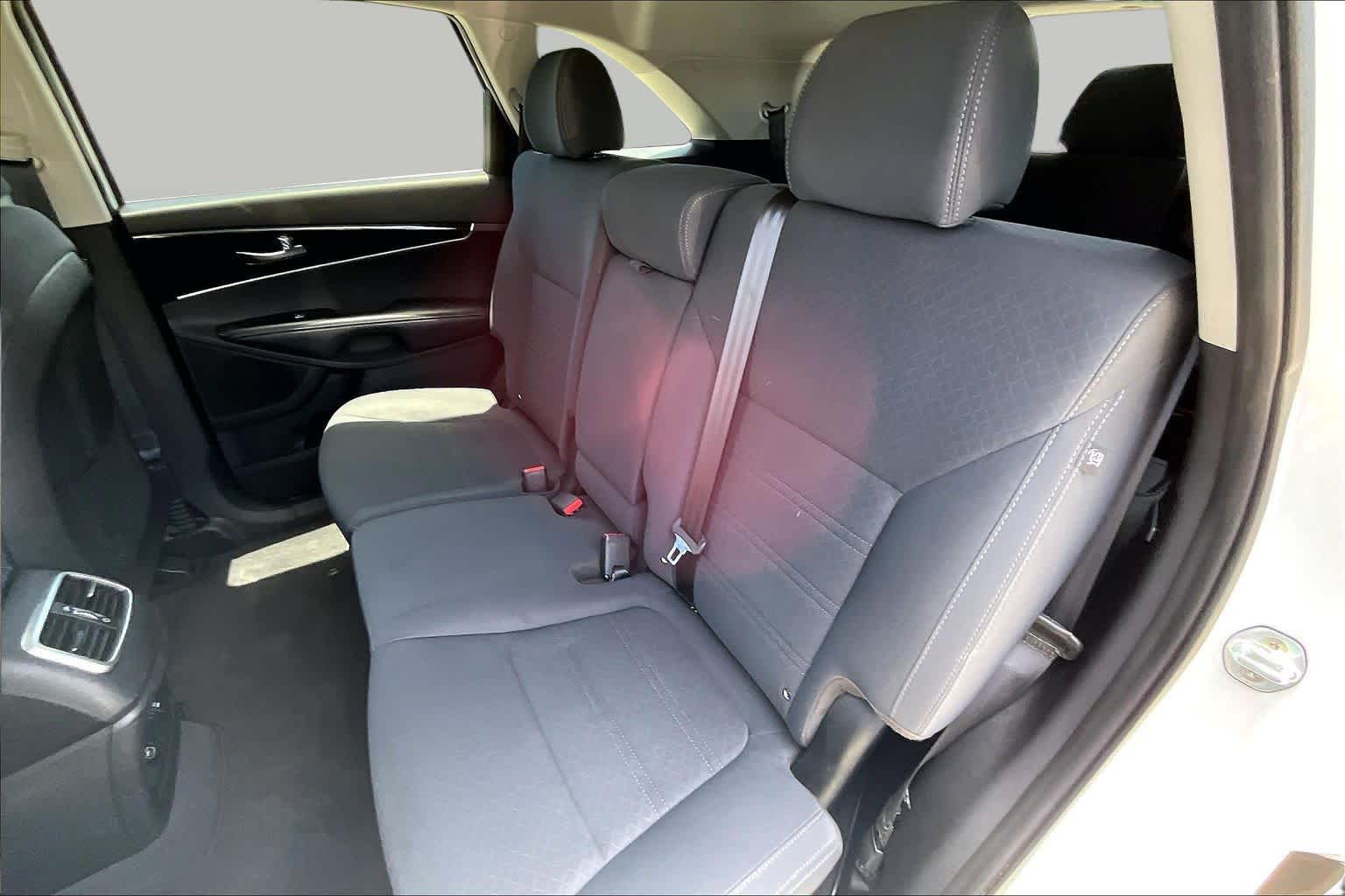 2019 Kia Sorento LX V6 Snow White Pearl at Beck & Masten Kia