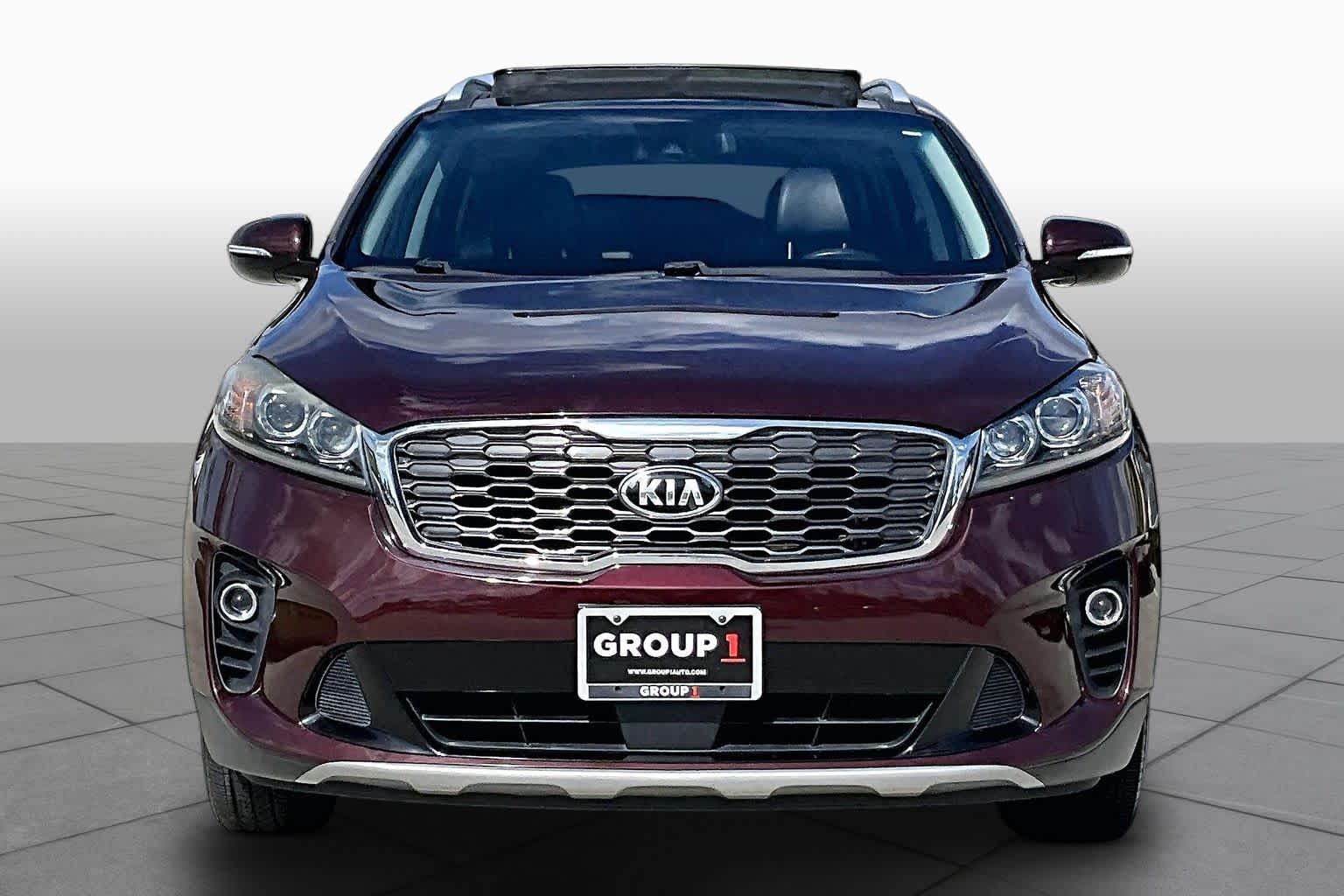 2020 Kia Sorento photo 4 of 37