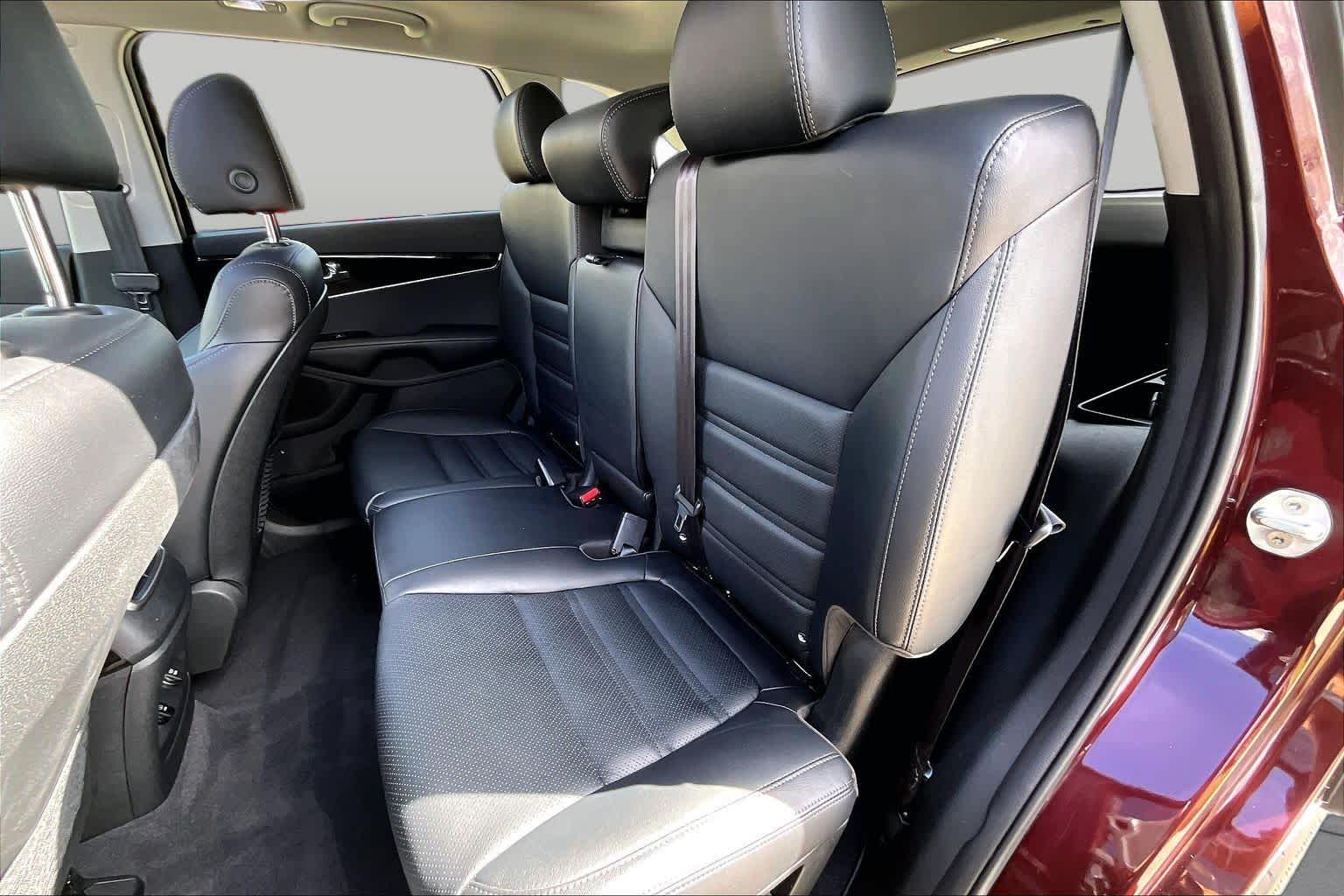 2020 Kia Sorento photo 20 of 37