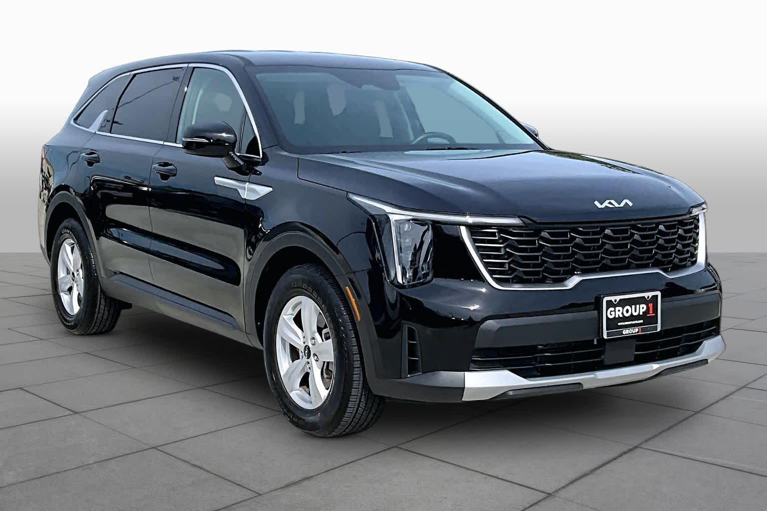 2026 Kia Sorento LX - 2