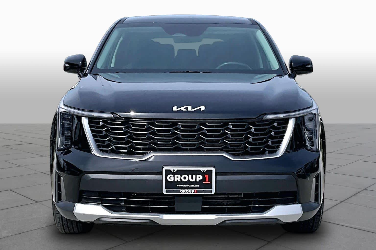 2026 Kia Sorento LX - 3