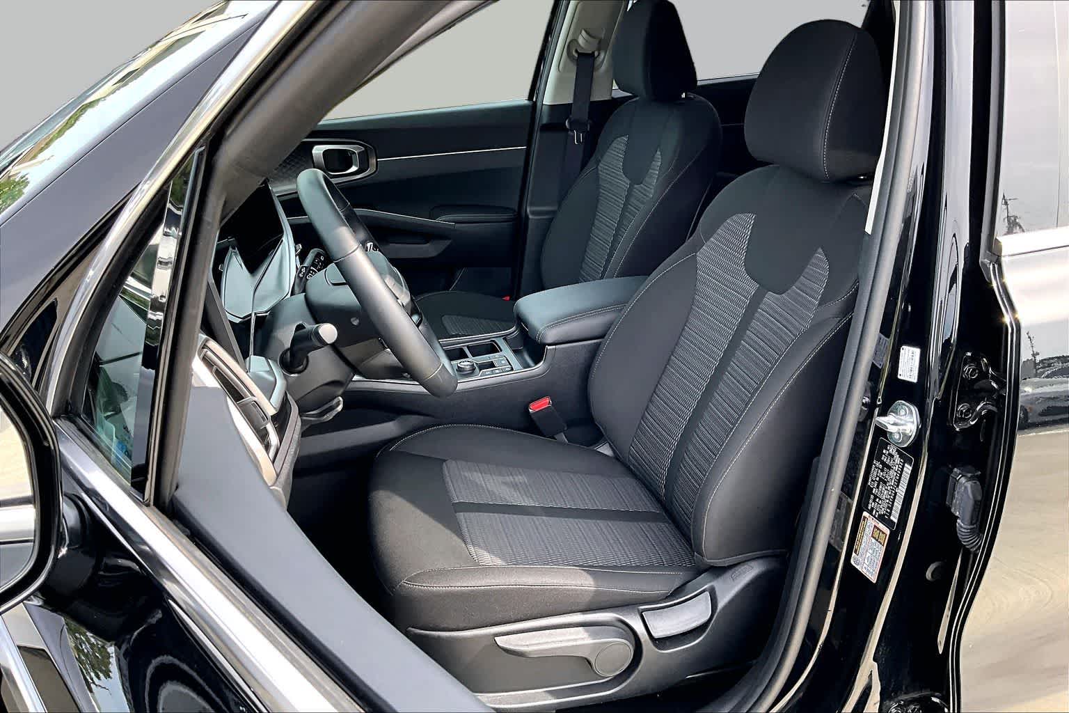 2026 Kia Sorento LX - 7